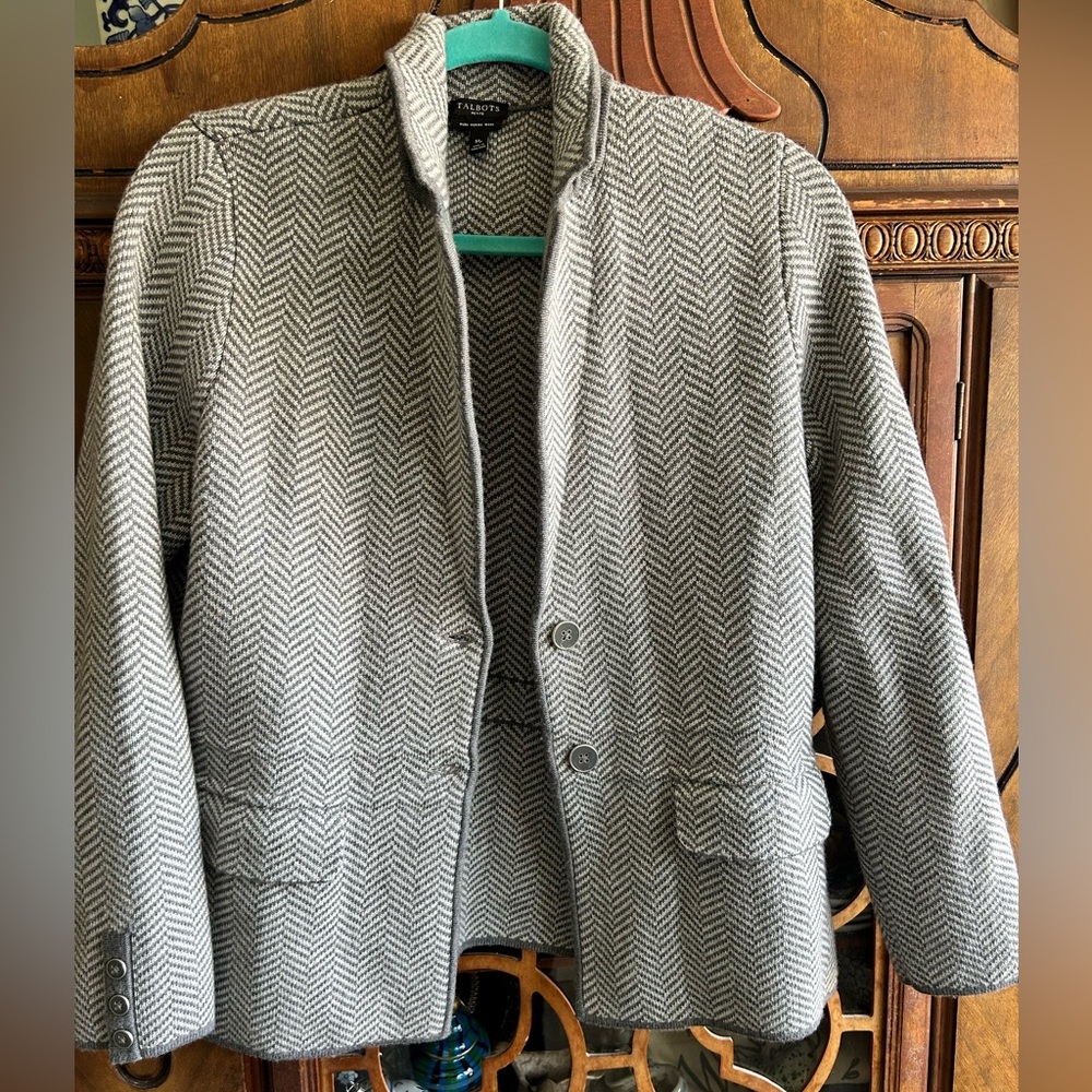 Talbots 100% Merino Wool Sweater Jacket Sz M Petite